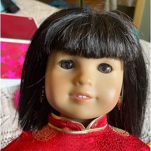 American Girl Doll - IVY LING with original box and New Years outfit!!